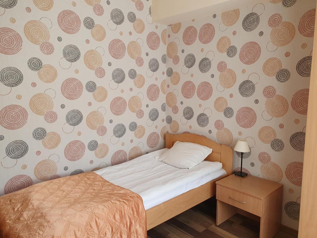 Hotel Iskra Rzeszów Buitenkant foto