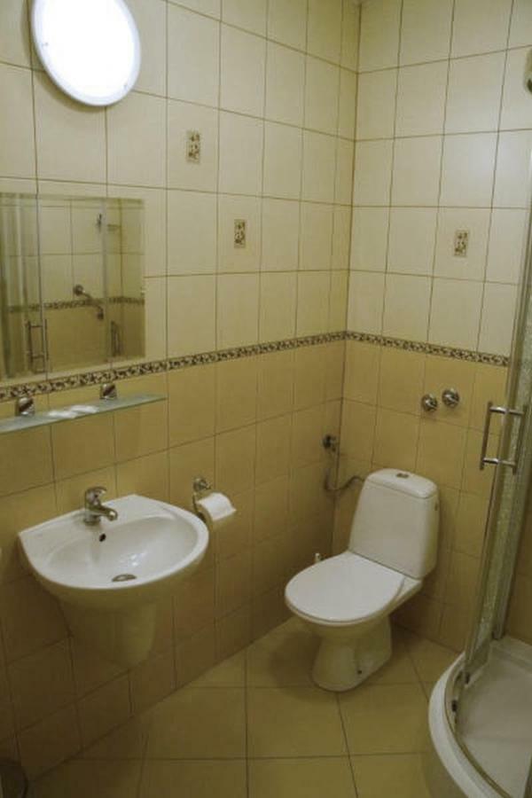 Hotel Iskra Rzeszów Buitenkant foto
